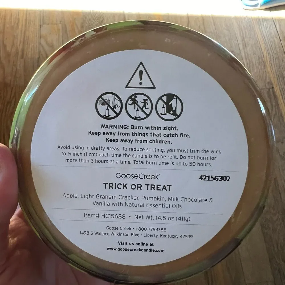 Goose Creek Halloween Lmtd Ed 3 Wick Candle Trick or Treat